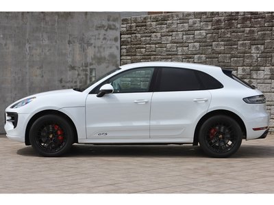 2021 Porsche MACAN thumbnail 24