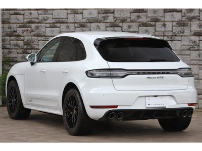 2021 Porsche MACAN thumbnail 22
