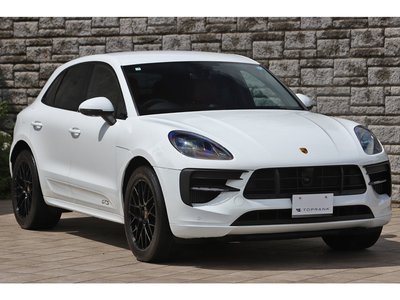 2021 Porsche MACAN photo 16