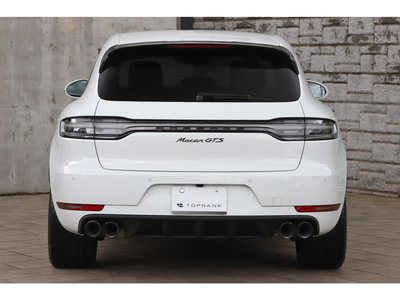2021 Porsche MACAN thumbnail 21