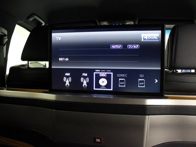 صورة 37 لـ 2016 Toyota ALPHARD