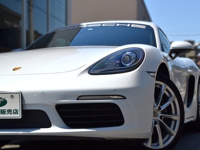 صورة 33 لـ 2016 Porsche 718