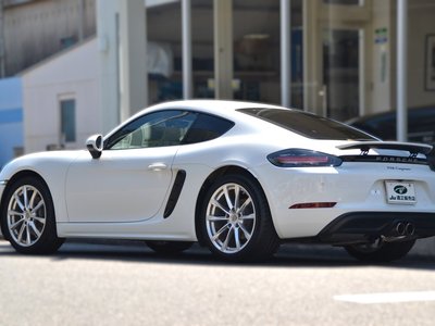 صورة 4 لـ 2016 Porsche 718