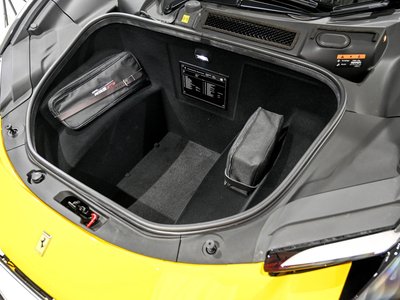2023 Ferrari 296 GTB — миниатюра 18