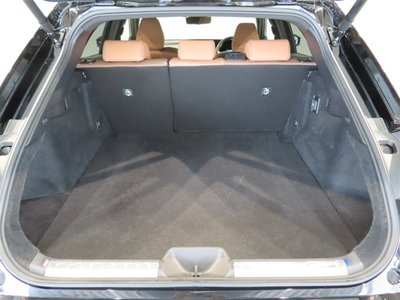 صورة 37 لـ 2025 Toyota CROWN SPORT