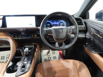 صورة 15 لـ 2025 Toyota CROWN SPORT
