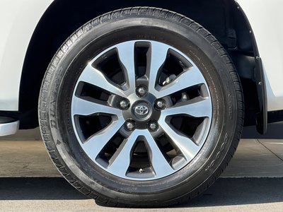 2018 Toyota SEQUOIA — фото 17