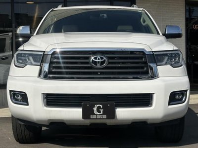 2018 Toyota SEQUOIA — фото 3