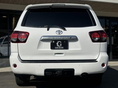2018 Toyota SEQUOIA — фото 6