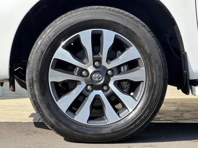 2018 Toyota SEQUOIA — фото 16