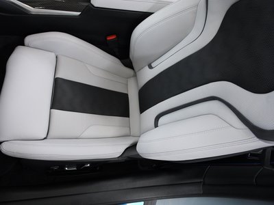 صورة مصغرة 35 لـ 2026 BMW M4 CABRIOLET