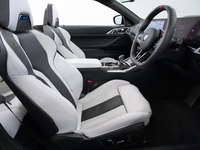 صورة مصغرة 30 لـ 2026 BMW M4 CABRIOLET
