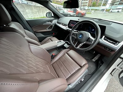 2025 BMW IX2 thumbnail 69