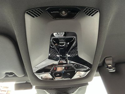 2025 BMW IX2 thumbnail 110