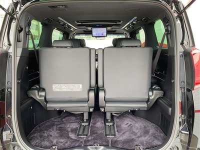 صورة 13 لـ 2021 Toyota ALPHARD
