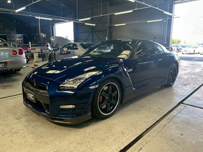 2012 Nissan GT-R 照片 1