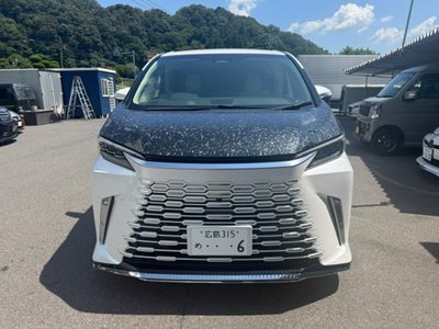 2024 Lexus LM 照片 2