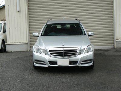 2012 Mercedes-BENZ E-CLASS photo 2