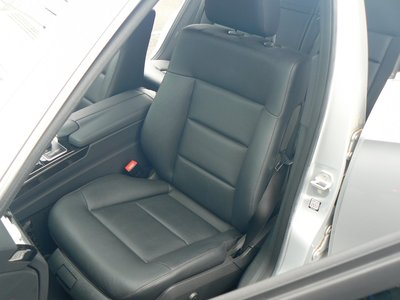 2012 Mercedes-BENZ E-CLASS photo 11
