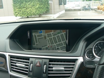 2012 Mercedes-BENZ E-CLASS thumbnail 52