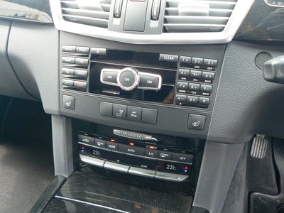 2012 Mercedes-BENZ E-CLASS thumbnail 51