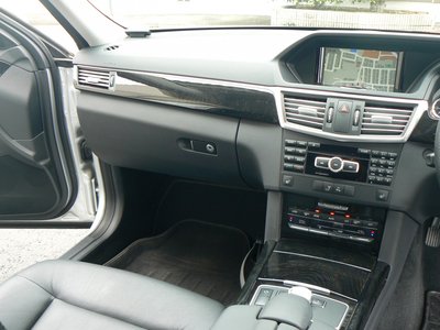 2012 Mercedes-BENZ E-CLASS photo 13