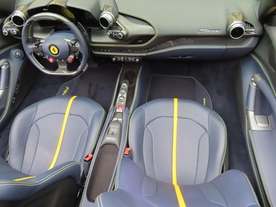 2021 Ferrari F8 SPIDER — фото 43