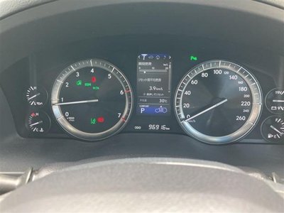 2015 Lexus LX — фото 13