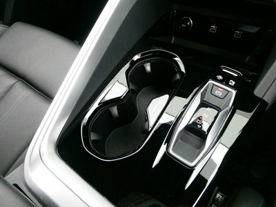 2025 AUDI Q5 SPORTBACK thumbnail 25