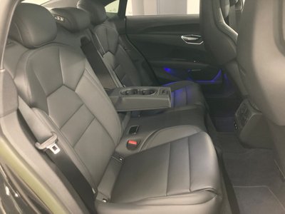صورة 24 لـ 2023 AUDI E-TRON GT QUATTRO