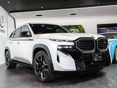 2024 BMW XM thumbnail 26