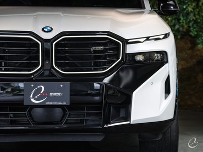 2024 BMW XM thumbnail 32