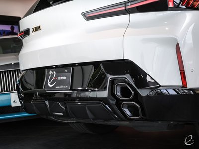 2024 BMW XM thumbnail 57