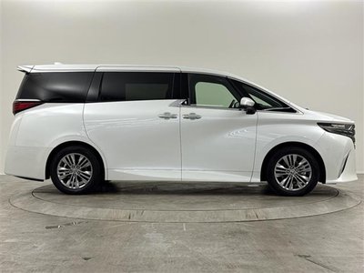 صورة 43 لـ 2024 Toyota ALPHARD