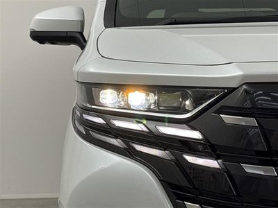 صورة 40 لـ 2024 Toyota ALPHARD