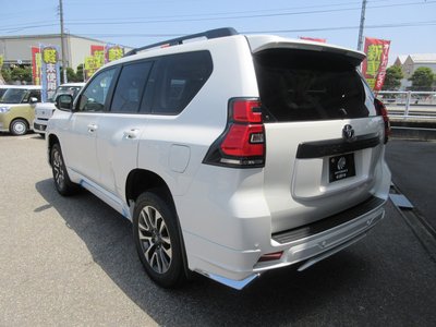 صورة 13 لـ 2023 Toyota LAND CRUISER PRADO