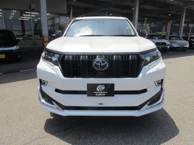صورة 2 لـ 2023 Toyota LAND CRUISER PRADO