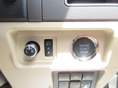 صورة 23 لـ 2023 Toyota LAND CRUISER PRADO