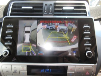 صورة 33 لـ 2023 Toyota LAND CRUISER PRADO