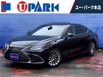 2023 Lexus ES photo 1