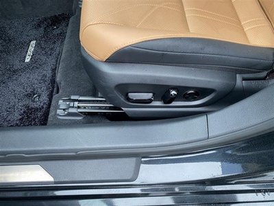 2023 Lexus ES thumbnail 62