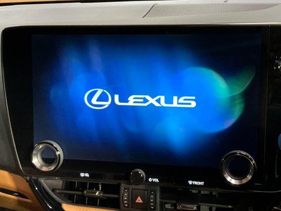2023 Lexus NX photo 4