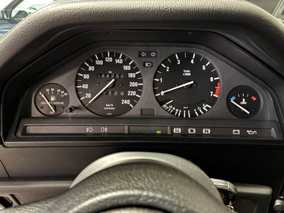 1990 BMW 3 SERIES — фото 18