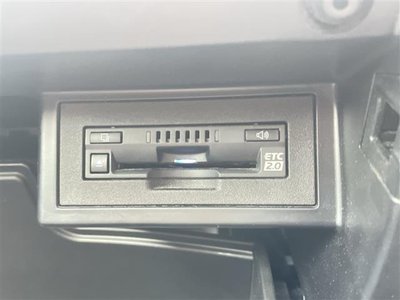 2022 Toyota LAND CRUISER PRADO thumbnail 18
