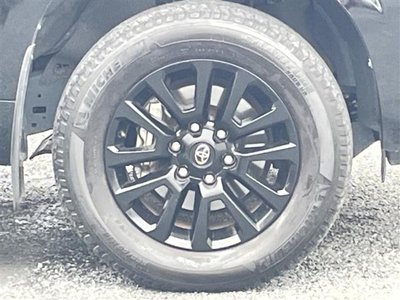 2022 Toyota LAND CRUISER PRADO thumbnail 35