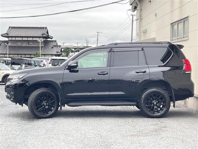 2022 Toyota LAND CRUISER PRADO thumbnail 41