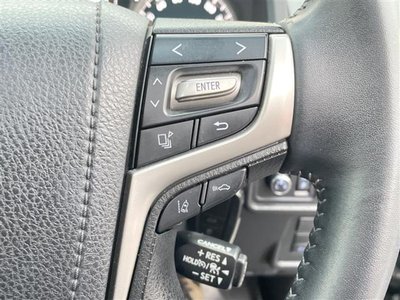 2022 Toyota LAND CRUISER PRADO thumbnail 17