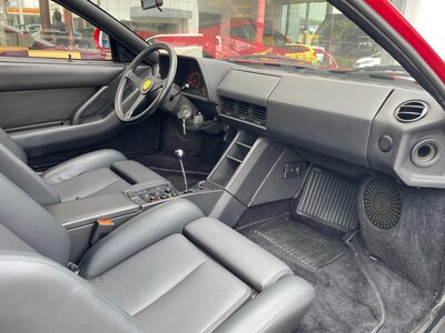 صورة مصغرة 24 لـ 1988 Ferrari TESTAROSSA