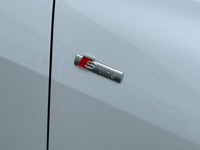 صورة 16 لـ 2025 AUDI A5 AVANT