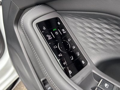 صورة 53 لـ 2025 AUDI A5 AVANT